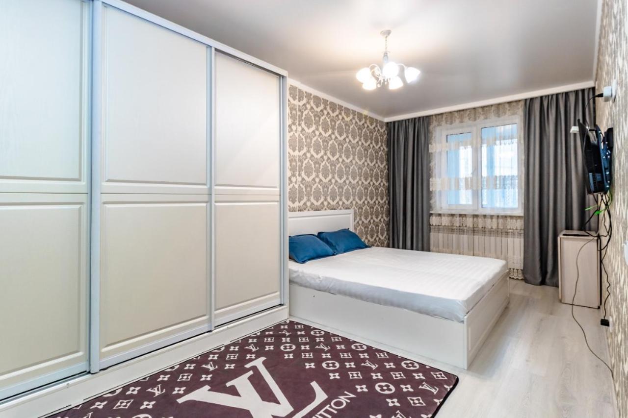 Apartments 7 Я-34 Astana Exterior photo